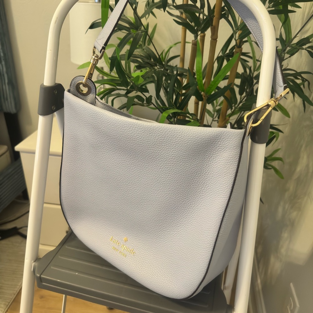 kate spade pale blue pebbled leather shoulder bag with gold hardware - Picture 2 of 4